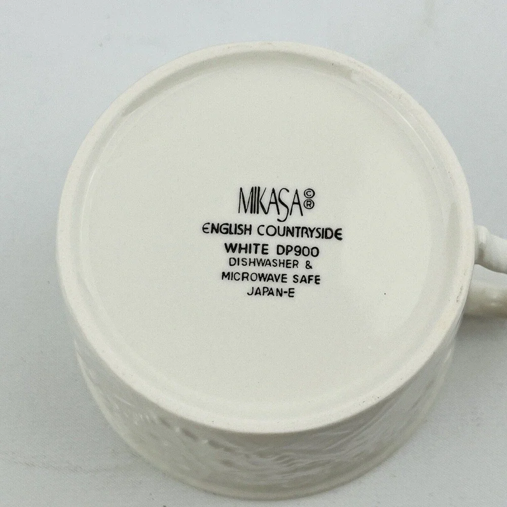 Mikasa English Countryside Flat Cup & Saucer Set White Stoneware Embossed Fruit‎